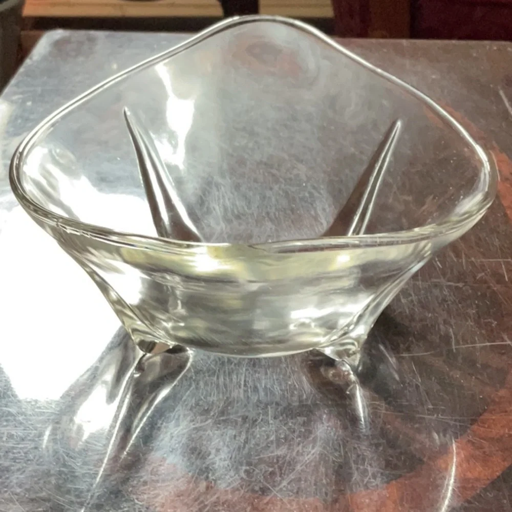 🍁Elegant Clear Glass Bowl